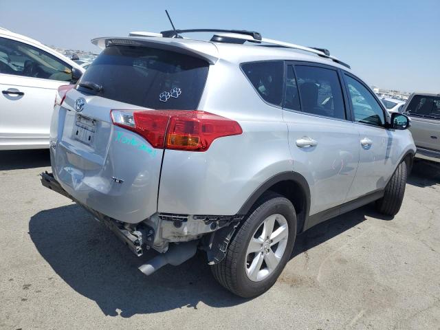 Photo 2 VIN: 2T3WFREV0DW058306 - TOYOTA RAV4 XLE 