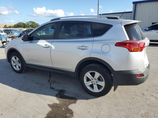 Photo 1 VIN: 2T3WFREV0DW060119 - TOYOTA RAV4 XLE 