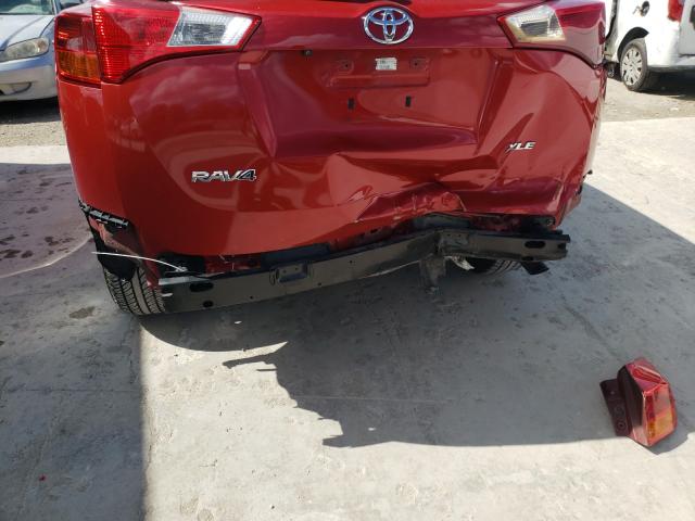 Photo 8 VIN: 2T3WFREV0DW065689 - TOYOTA RAV4 XLE 