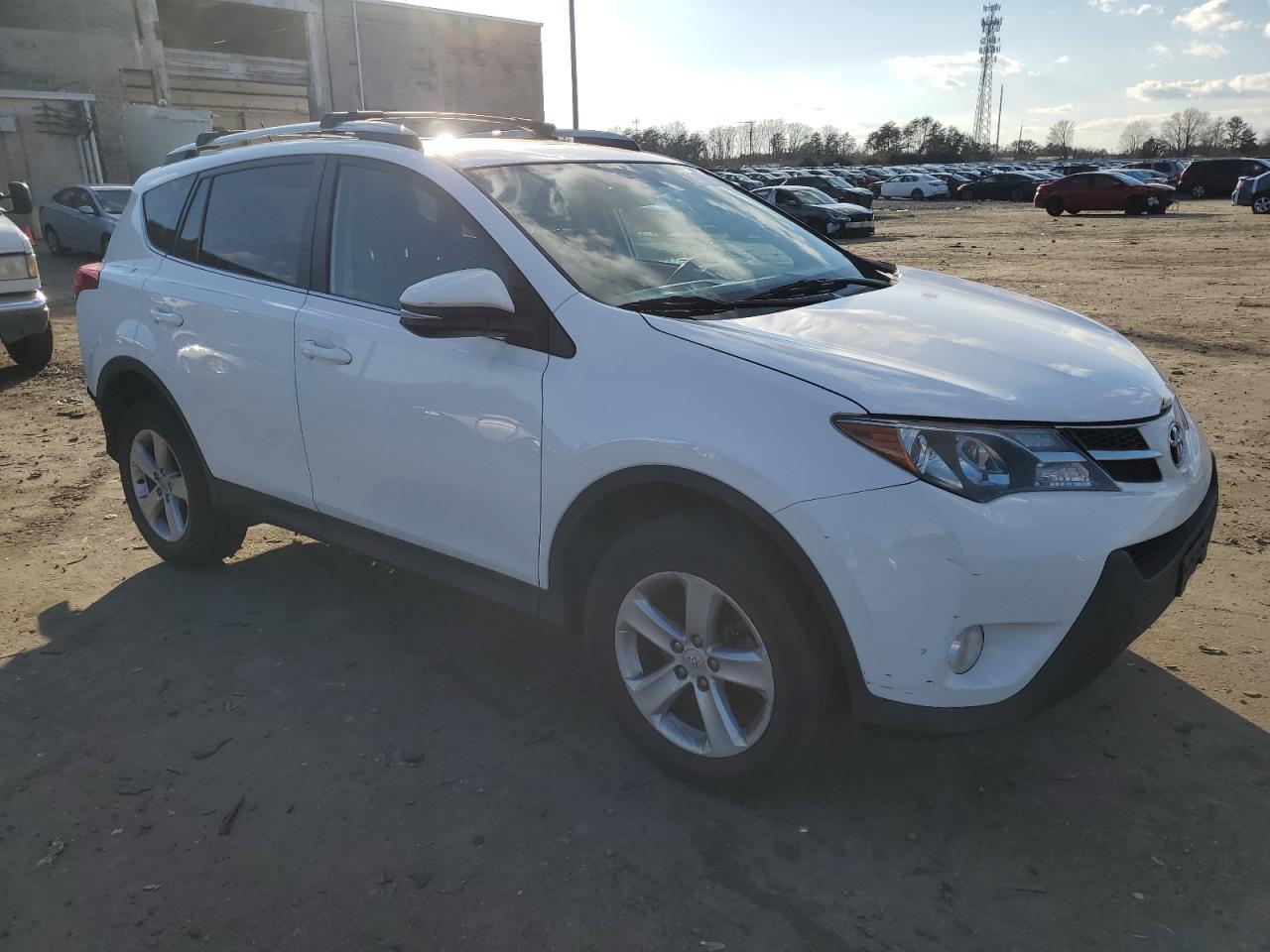 Photo 3 VIN: 2T3WFREV0DW065952 - TOYOTA RAV 4 