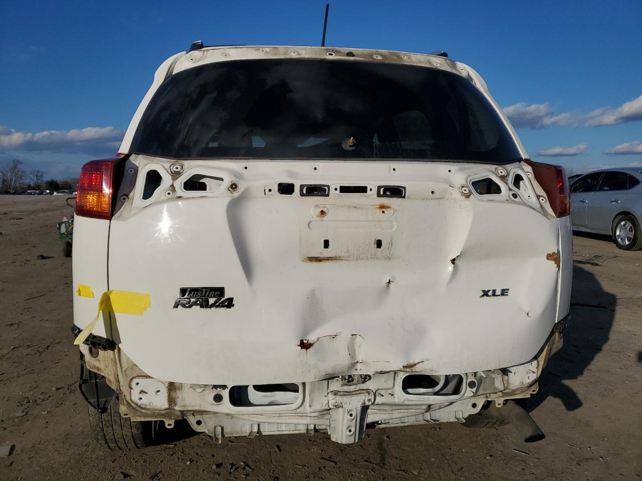 Photo 5 VIN: 2T3WFREV0DW065952 - TOYOTA RAV 4 