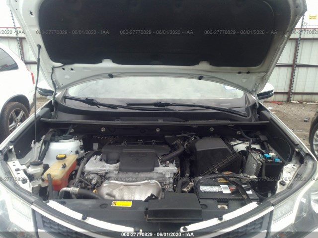 Photo 9 VIN: 2T3WFREV0DW067104 - TOYOTA RAV4 