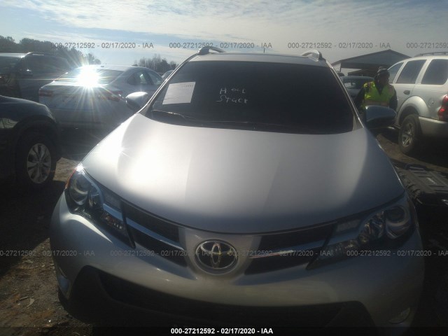 Photo 9 VIN: 2T3WFREV0DW071427 - TOYOTA RAV4 