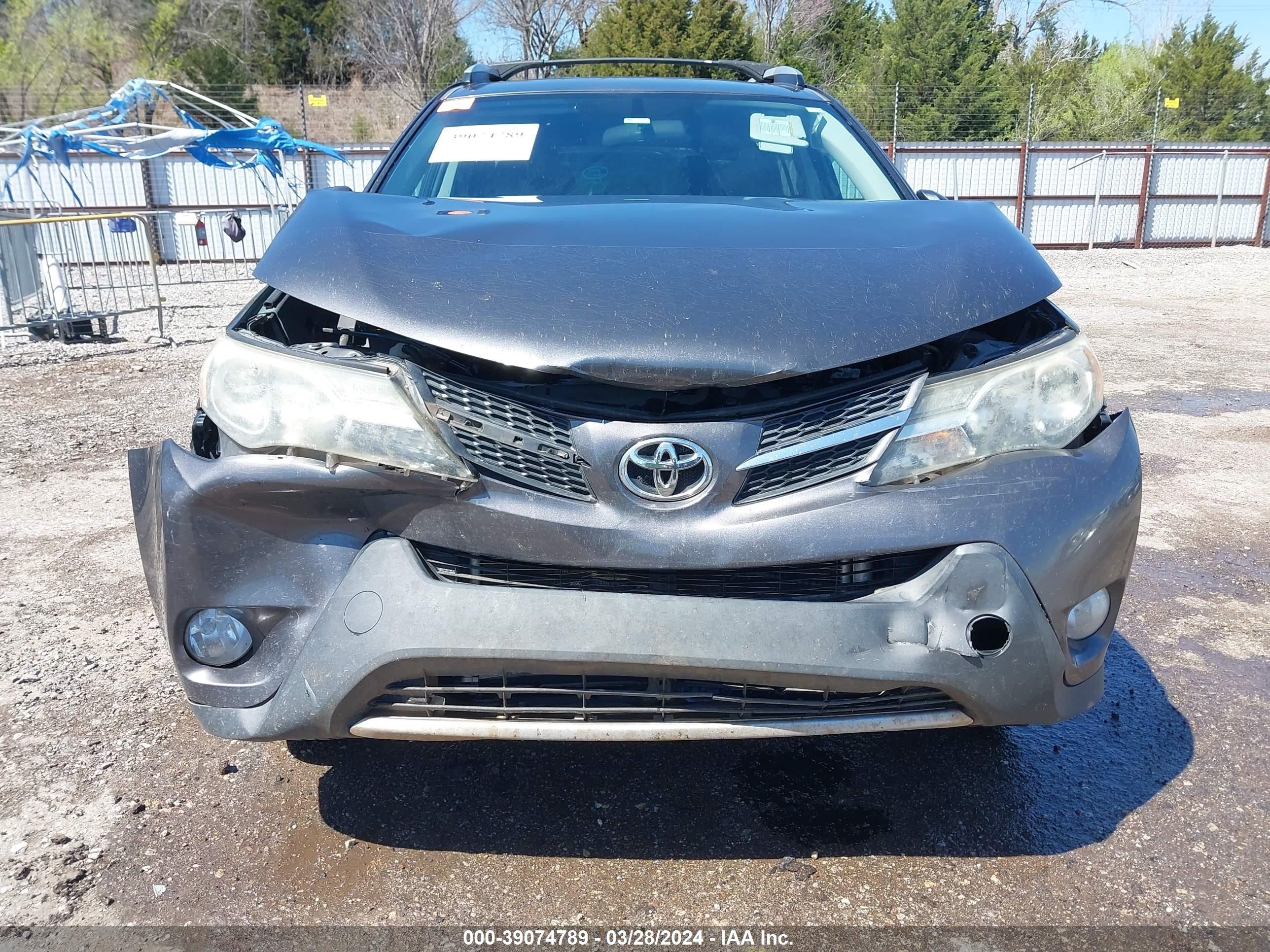 Photo 11 VIN: 2T3WFREV0EW093834 - TOYOTA RAV 4 