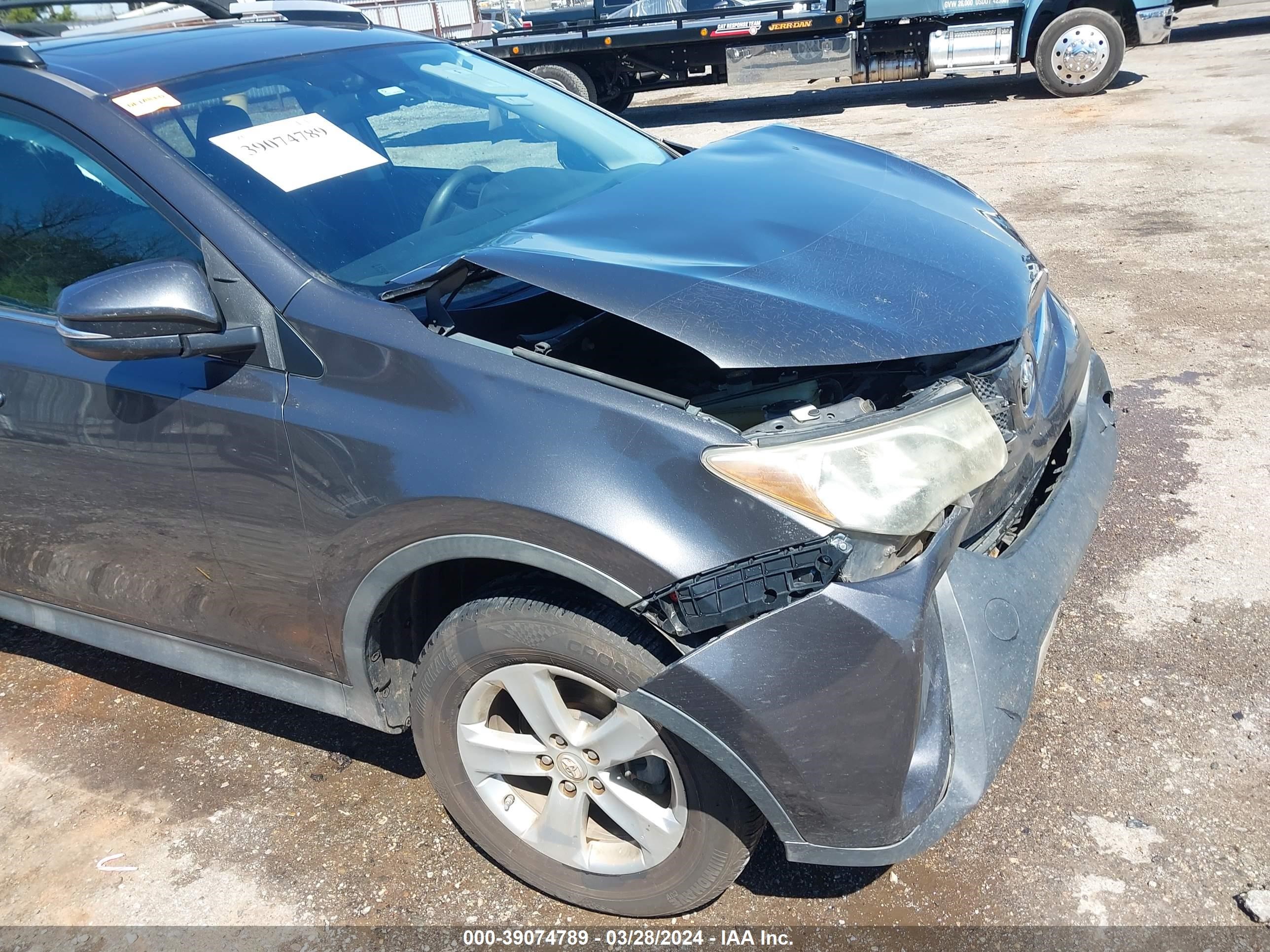 Photo 5 VIN: 2T3WFREV0EW093834 - TOYOTA RAV 4 