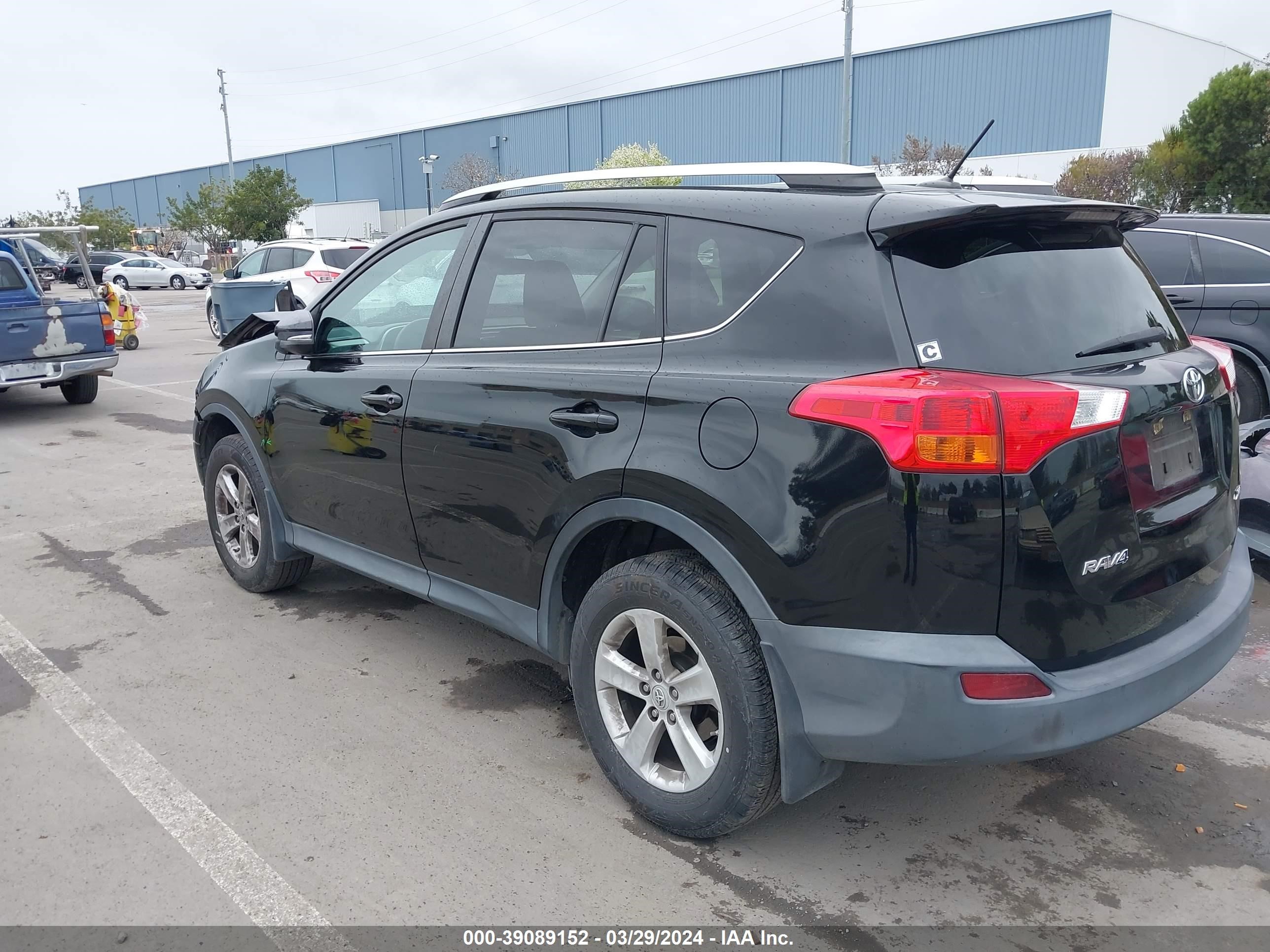 Photo 2 VIN: 2T3WFREV0EW095065 - TOYOTA RAV 4 