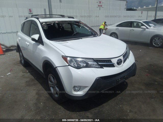 Photo 0 VIN: 2T3WFREV0FW158215 - TOYOTA RAV4 