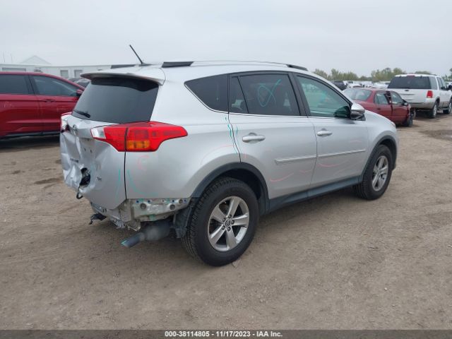 Photo 3 VIN: 2T3WFREV0FW163057 - TOYOTA RAV4 