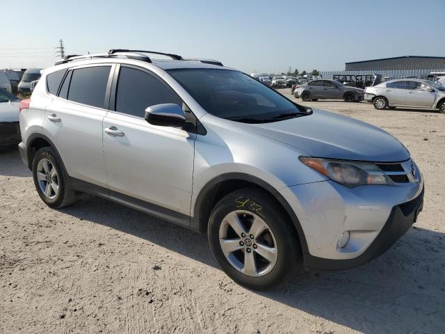 Photo 3 VIN: 2T3WFREV0FW164421 - TOYOTA RAV4 XLE 