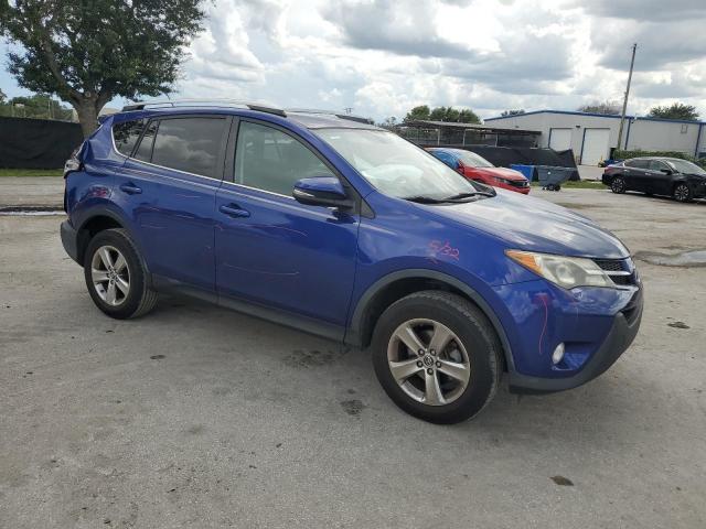 Photo 3 VIN: 2T3WFREV0FW172826 - TOYOTA RAV4 XLE 