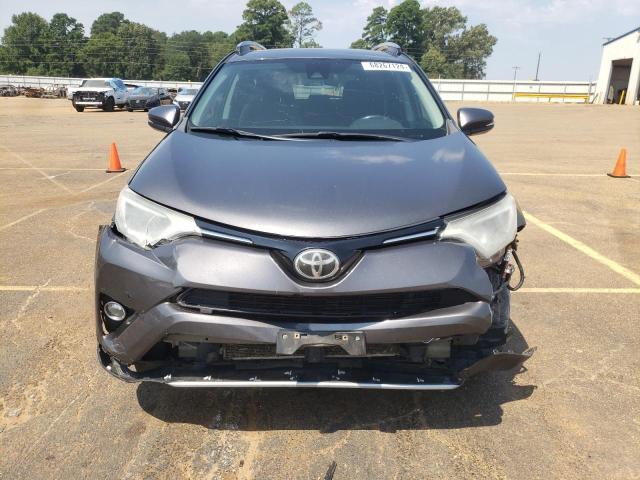 Photo 4 VIN: 2T3WFREV0HW385777 - TOYOTA RAV4 XLE 