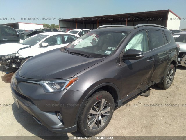 Photo 1 VIN: 2T3WFREV0JW442212 - TOYOTA RAV4 