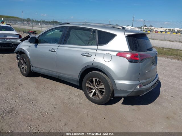 Photo 2 VIN: 2T3WFREV0JW466249 - TOYOTA RAV4 