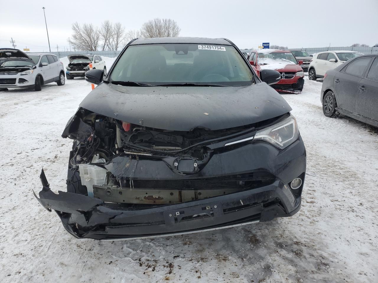 Photo 4 VIN: 2T3WFREV0JW481396 - TOYOTA RAV 4 