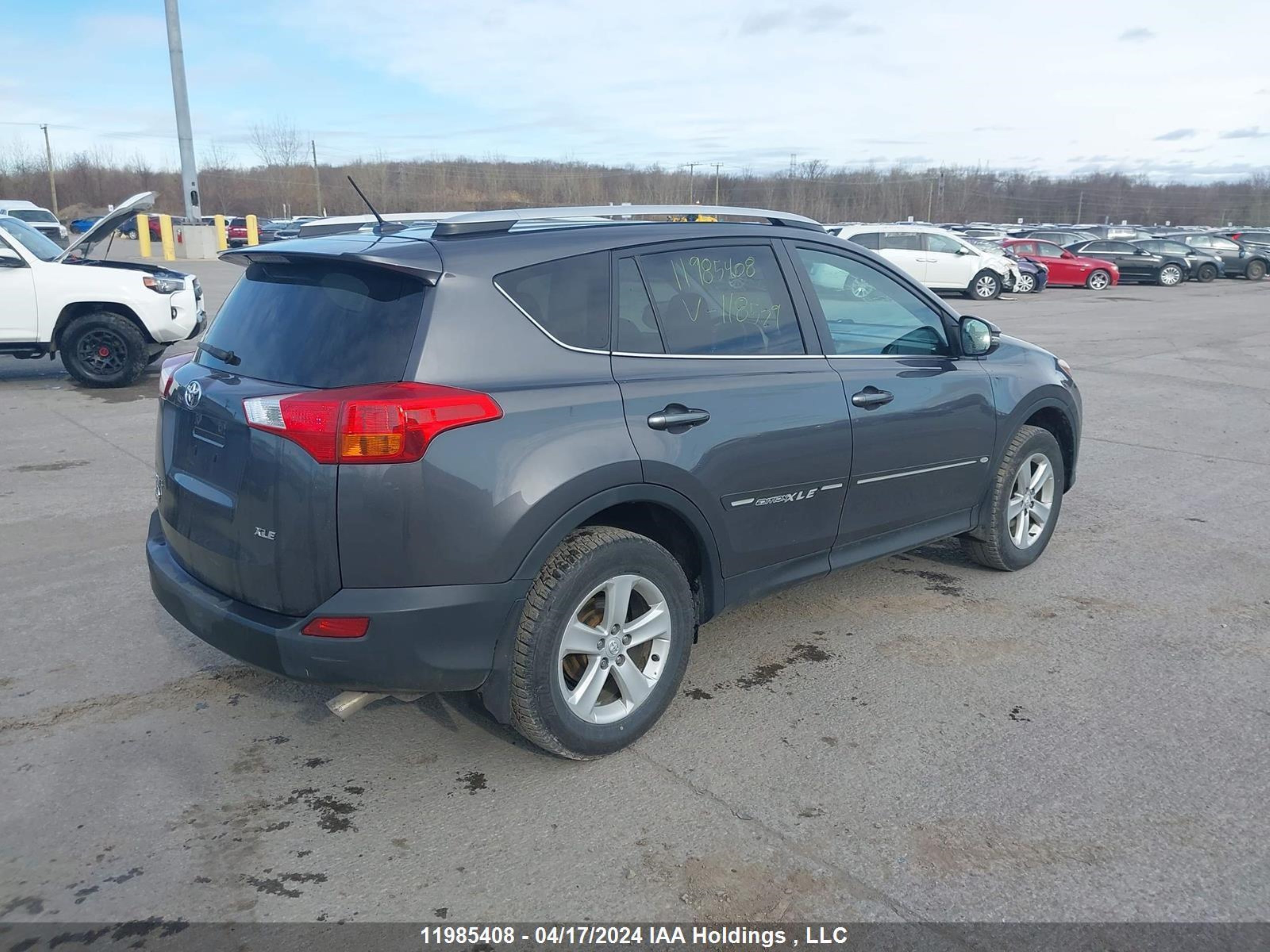 Photo 3 VIN: 2T3WFREV1EW118529 - TOYOTA RAV 4 