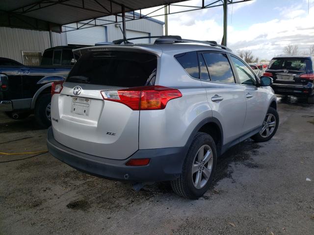 Photo 3 VIN: 2T3WFREV1FW208961 - TOYOTA RAV4 XLE 