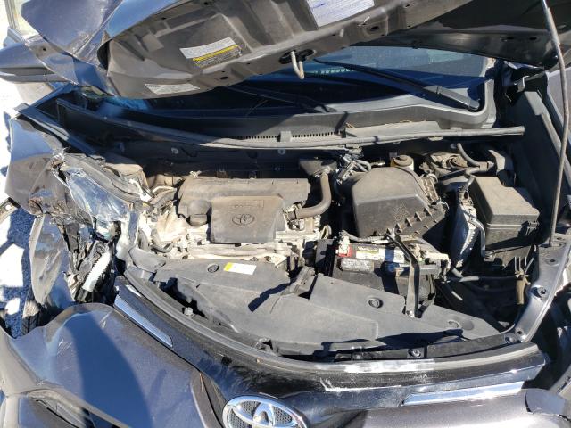 Photo 6 VIN: 2T3WFREV1GW300038 - TOYOTA RAV4 XLE 