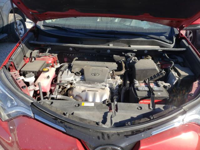 Photo 6 VIN: 2T3WFREV1HW344025 - TOYOTA RAV4 XLE 