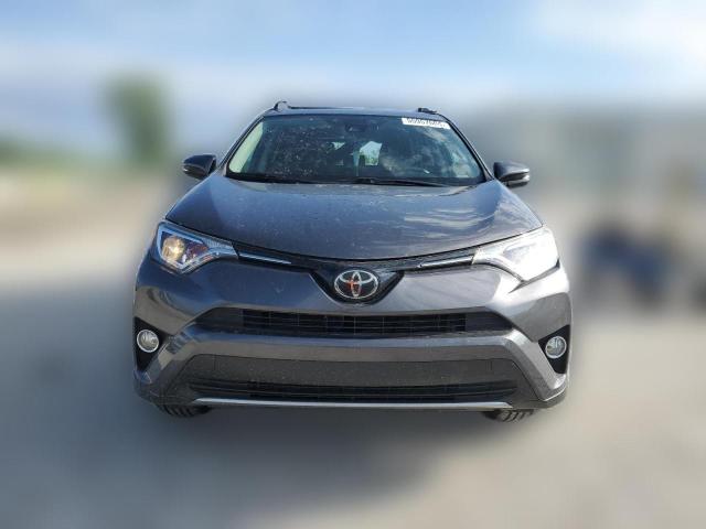 Photo 4 VIN: 2T3WFREV1JW410143 - TOYOTA RAV4 