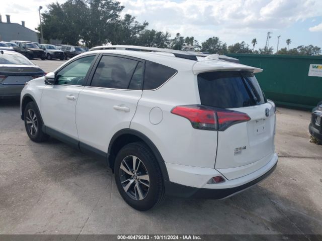 Photo 2 VIN: 2T3WFREV1JW446477 - TOYOTA RAV4 