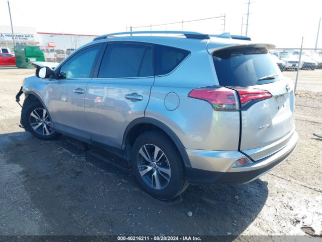 Photo 2 VIN: 2T3WFREV1JW495744 - TOYOTA RAV4 