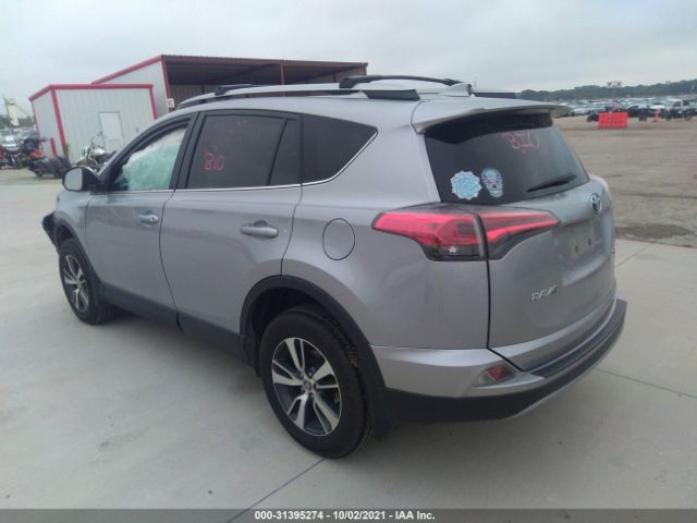 Photo 2 VIN: 2T3WFREV1JW498210 - TOYOTA RAV4 