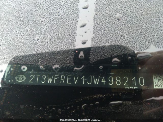 Photo 8 VIN: 2T3WFREV1JW498210 - TOYOTA RAV4 