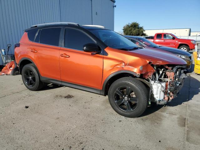 Photo 3 VIN: 2T3WFREV2FW153937 - TOYOTA RAV4 XLE 