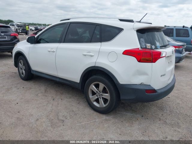 Photo 2 VIN: 2T3WFREV2FW172231 - TOYOTA RAV4 