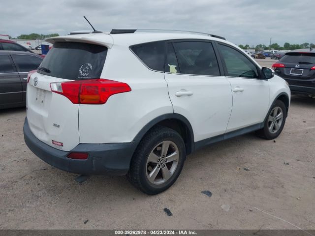 Photo 3 VIN: 2T3WFREV2FW172231 - TOYOTA RAV4 