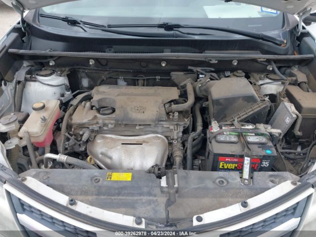 Photo 9 VIN: 2T3WFREV2FW172231 - TOYOTA RAV4 