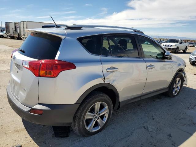 Photo 2 VIN: 2T3WFREV2FW188185 - TOYOTA RAV4 