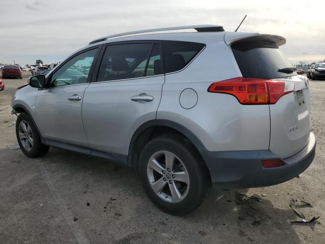 Photo 1 VIN: 2T3WFREV2FW203753 - TOYOTA RAV4 XLE 