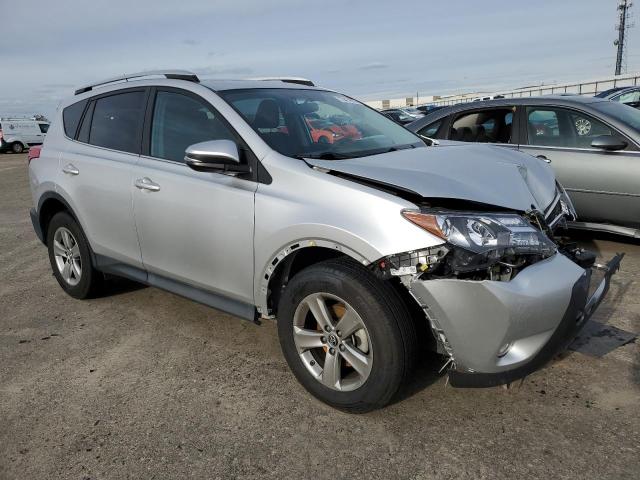 Photo 3 VIN: 2T3WFREV2FW203753 - TOYOTA RAV4 XLE 