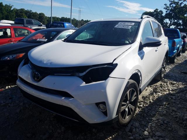 Photo 1 VIN: 2T3WFREV2HW358029 - TOYOTA RAV4 XLE 