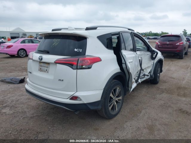 Photo 3 VIN: 2T3WFREV2HW385375 - TOYOTA RAV4 