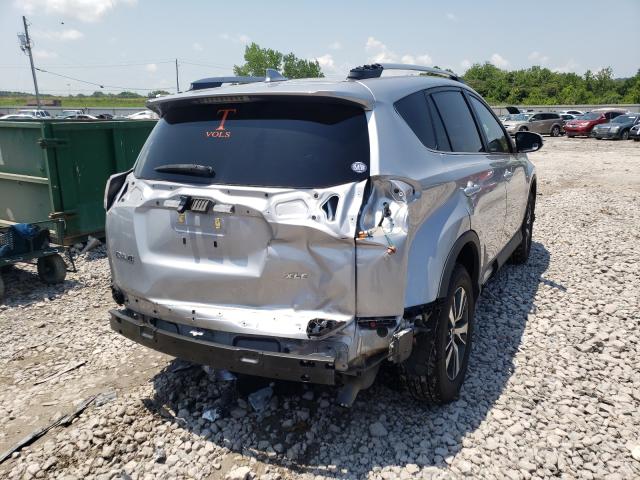 Photo 3 VIN: 2T3WFREV2HW403826 - TOYOTA RAV4 XLE 