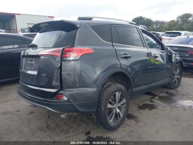 Photo 3 VIN: 2T3WFREV2JW430918 - TOYOTA RAV4 