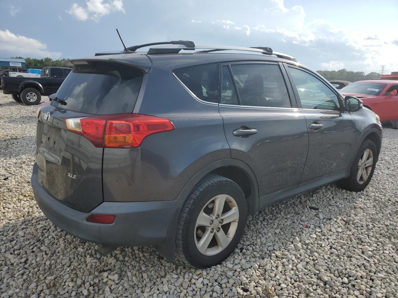 Photo 2 VIN: 2T3WFREV3DW041600 - TOYOTA RAV 4 