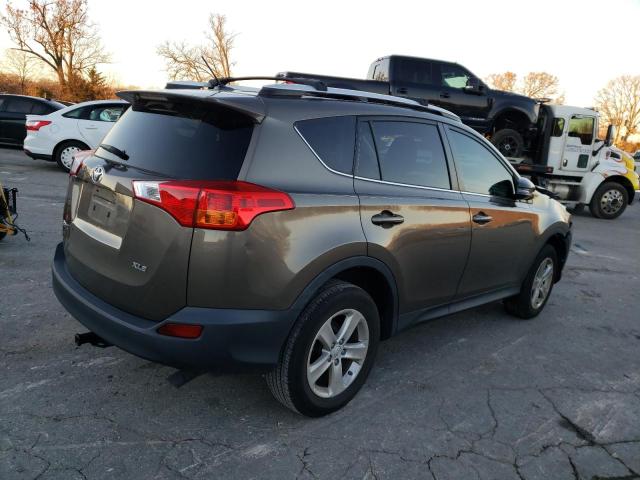 Photo 2 VIN: 2T3WFREV3DW061278 - TOYOTA RAV4 XLE 