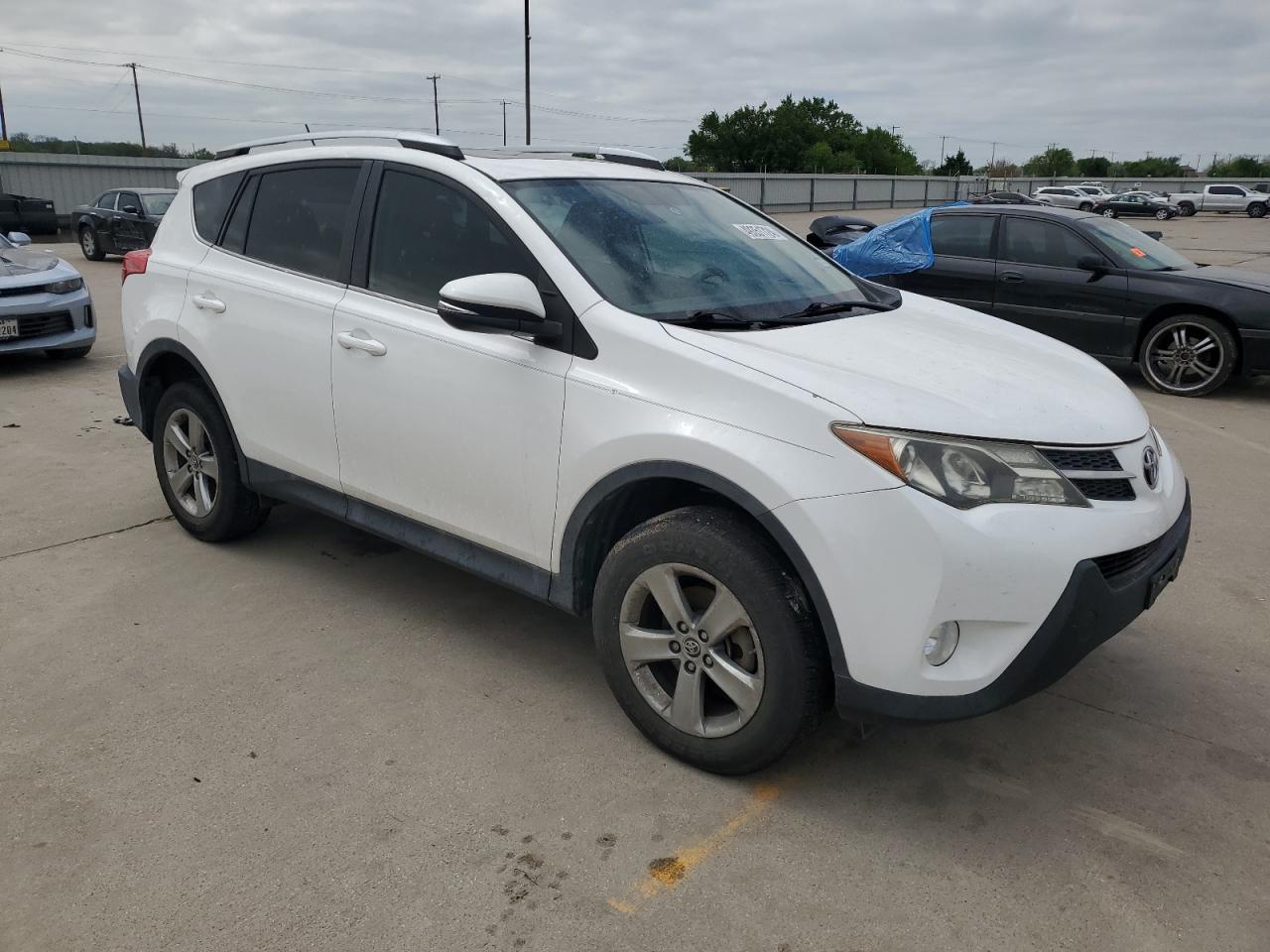 Photo 3 VIN: 2T3WFREV3FW144809 - TOYOTA RAV 4 