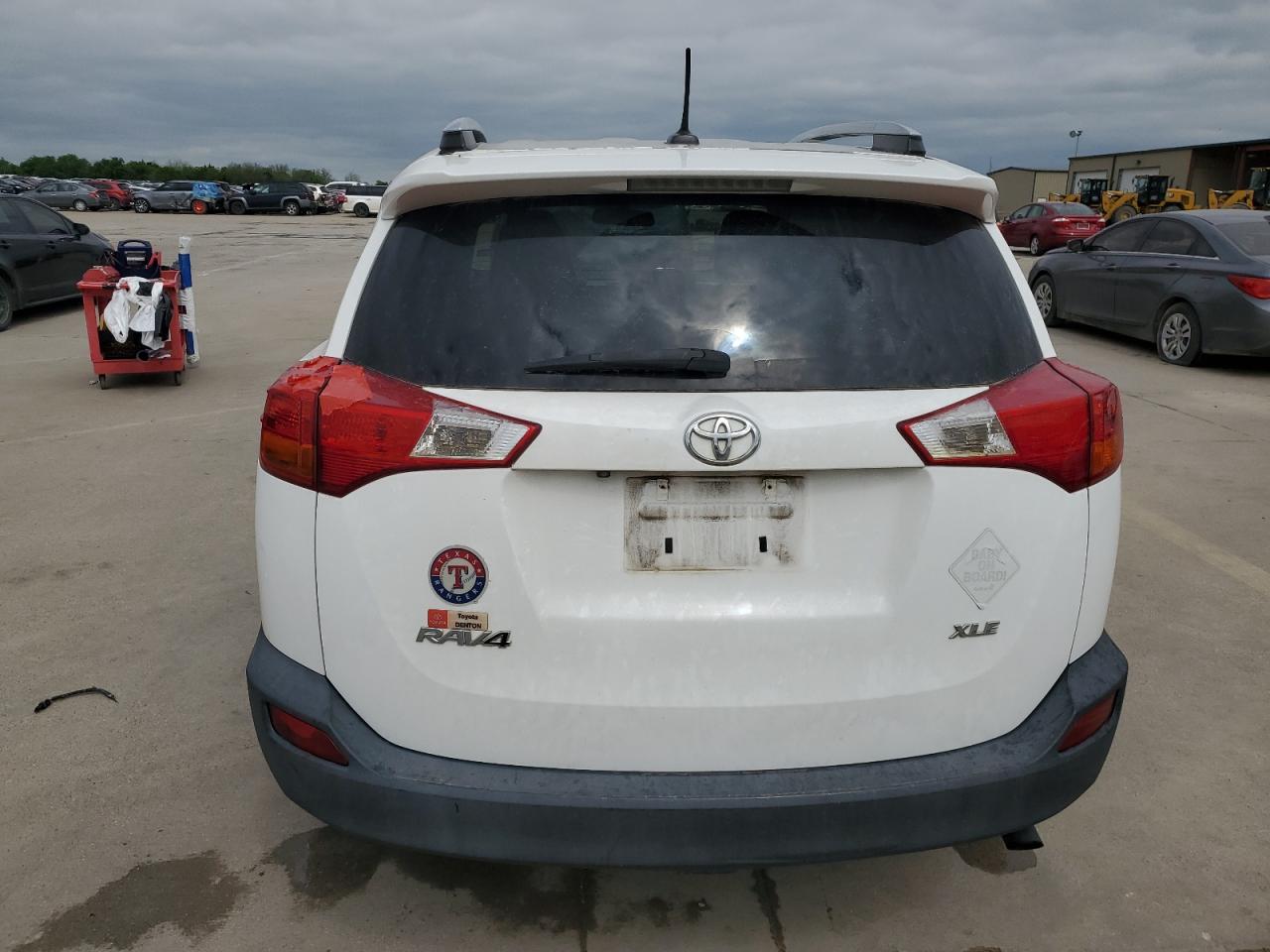 Photo 5 VIN: 2T3WFREV3FW144809 - TOYOTA RAV 4 