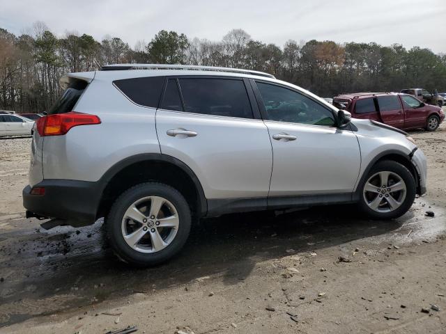Photo 2 VIN: 2T3WFREV3FW174683 - TOYOTA RAV4 XLE 