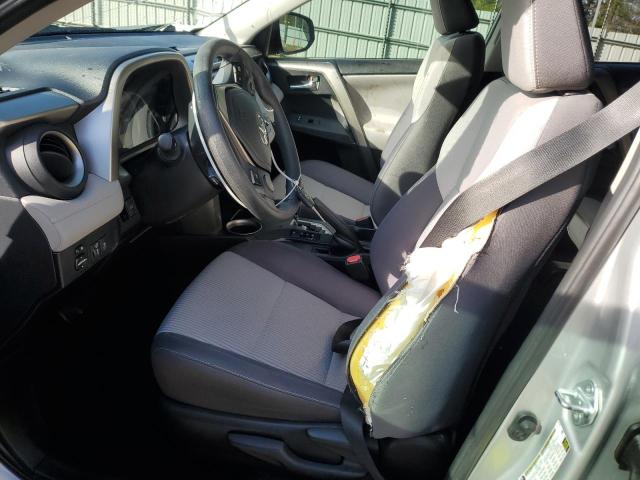 Photo 6 VIN: 2T3WFREV3FW174683 - TOYOTA RAV4 XLE 