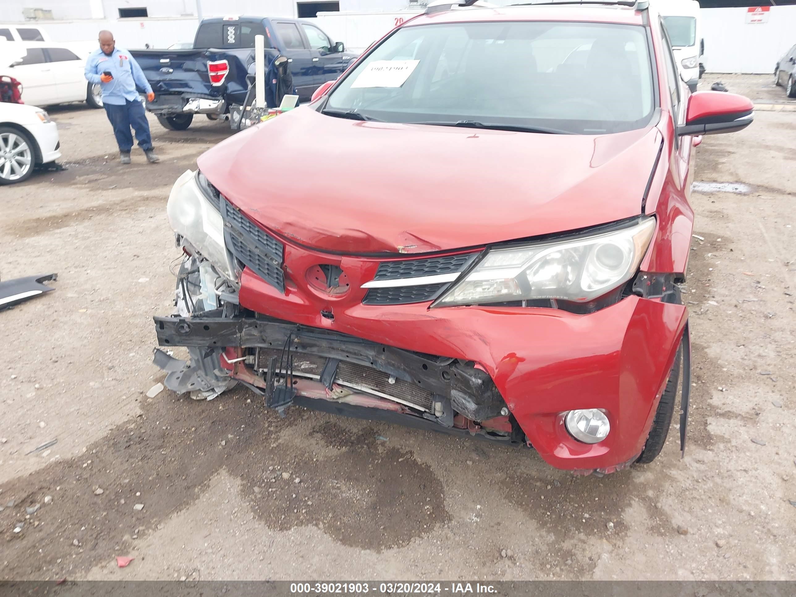 Photo 5 VIN: 2T3WFREV3FW223915 - TOYOTA RAV 4 