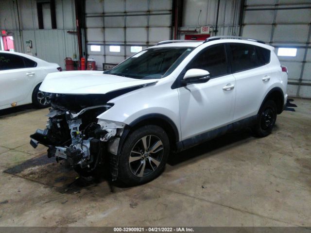 Photo 1 VIN: 2T3WFREV3JW466715 - TOYOTA RAV4 