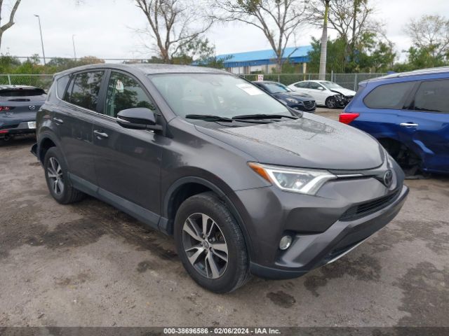 Photo 0 VIN: 2T3WFREV3JW481277 - TOYOTA RAV4 