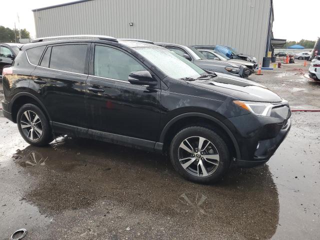 Photo 3 VIN: 2T3WFREV3JW521471 - TOYOTA RAV4 