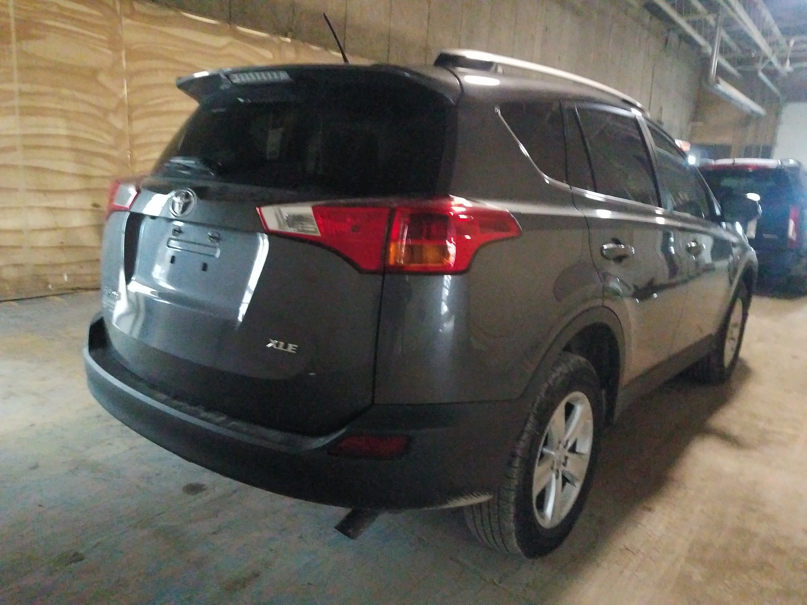 Photo 3 VIN: 2T3WFREV4DW036597 - TOYOTA RAV4 XLE 