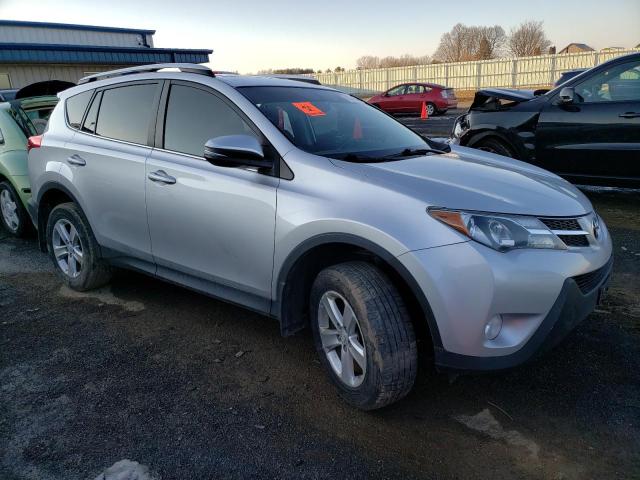 Photo 3 VIN: 2T3WFREV4DW065131 - TOYOTA RAV4 XLE 